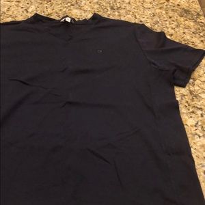 Calvin Klein V Neck 100% Polyester